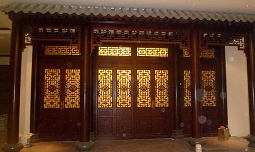 龙潭传统仿古门窗浮雕技术制作方法